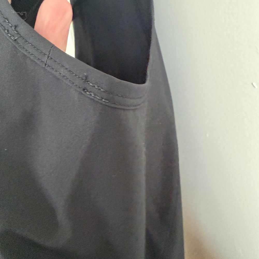 Arc'teryx Black Sleeveless Contenta Shift Dress w/ Pockets. Small. Lightweight. - Picture 4 of 10